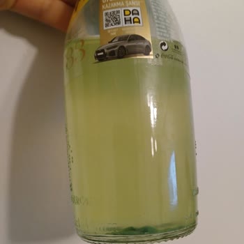 Schweppes İçecekte Yeşil Küf Parçacıkları