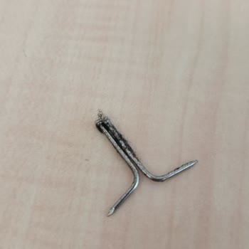 FLO'dan Aldığım Botun İçinden Çiviler Çıktı!