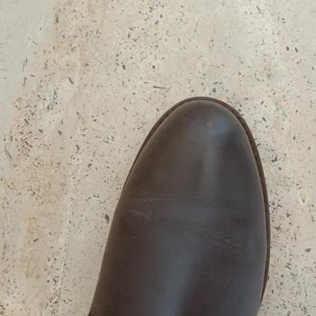 FLO'dan Aldığım Botun İçinden Çiviler Çıktı!