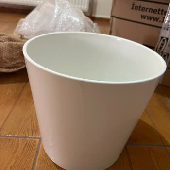 Kırık Saksılar Ve İade Sürecinde Sorunlar