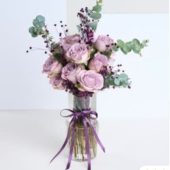 Çiçek Sepeti'nden Gelen Hayal Kırıklığı: Solmuş Çiçek Ve Eksik Not