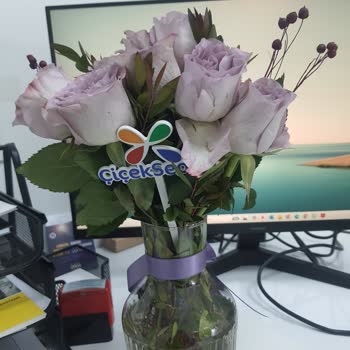 Çiçek Sepeti'nden Gelen Hayal Kırıklığı: Solmuş Çiçek Ve Eksik Not