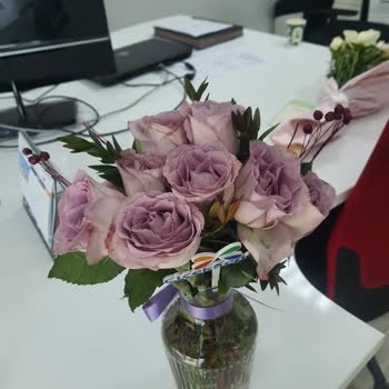 Çiçek Sepeti'nden Gelen Hayal Kırıklığı: Solmuş Çiçek Ve Eksik Not