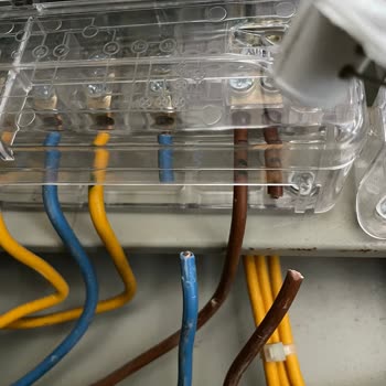 Elektrik Kesintisi: Acil Yardım Talebi