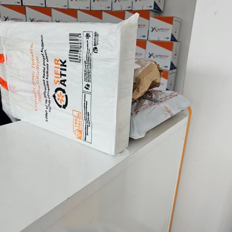 Yurtiçi Kargo Benden Bilgilendirilmeden İhtiraz Kaydı Belgesi İçin İmza Aldılar