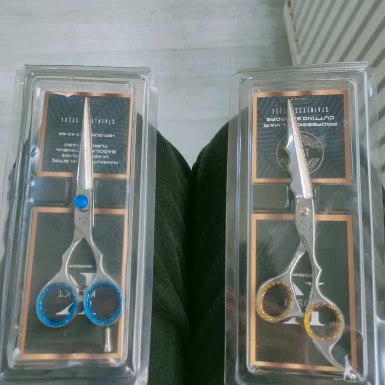 Kesilmeyen Makas Ve Saygısız Hizmet