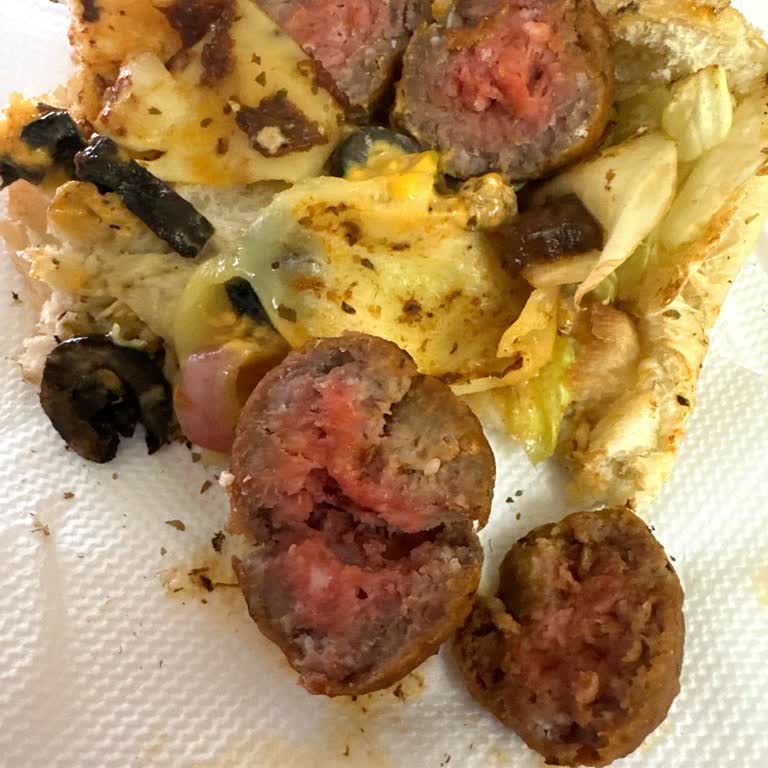 Subway Esenyurt Şubesi'nde Gıda Güvenliği Skandalı: Çocuğum Zehirlendi!