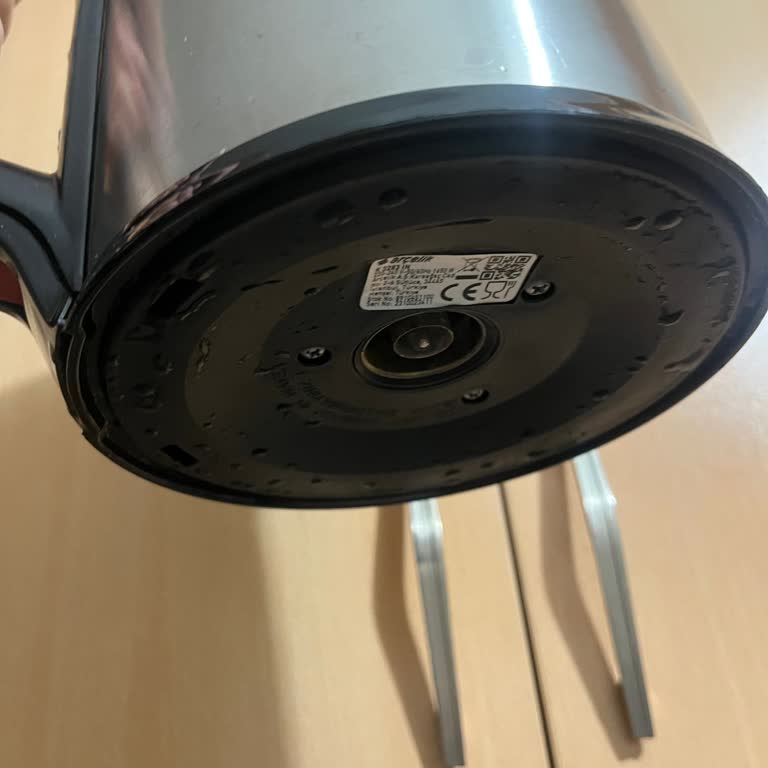 Arçelik Çaycı Makinesi Sürekli Su Sızdırıyor
