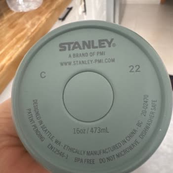 Stanley Termosun Tıpası Sorunu: Sürekli Akıntı Ve Dağınıklık
