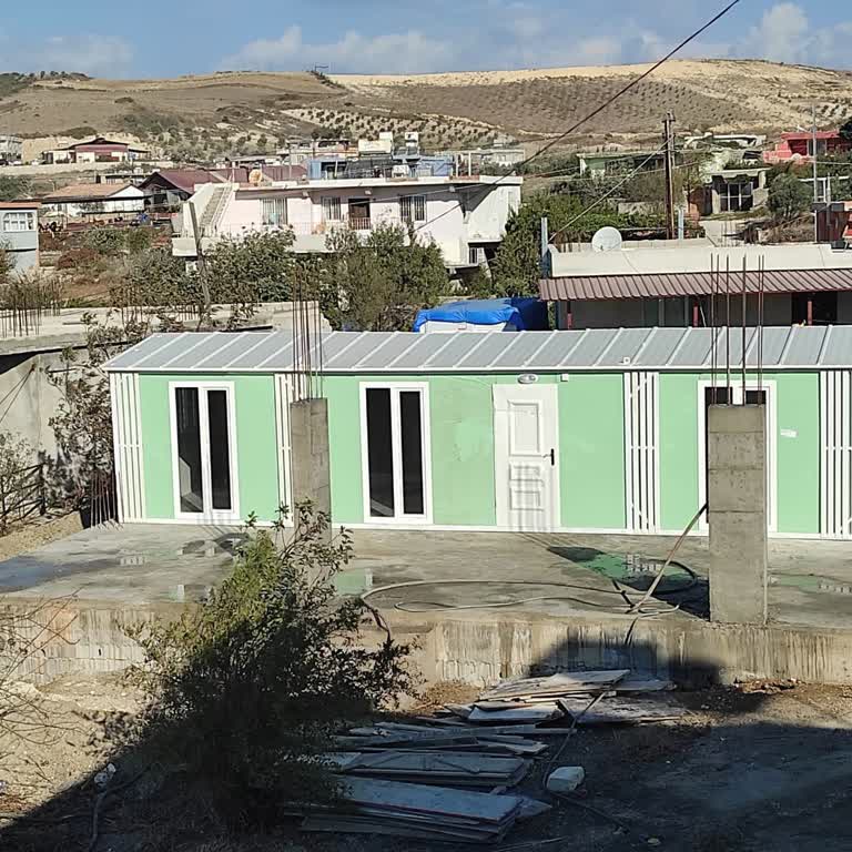 Mahir Prefabrik İlgi Alakaları Parayı Alıp Evi Teslim Ettiklerinde Bitiyor