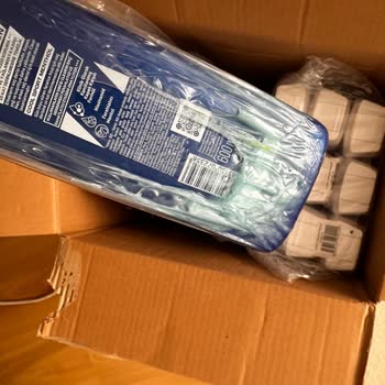 Trendyol Unilever Siparişimde Kutunun Biri Hep Akmış