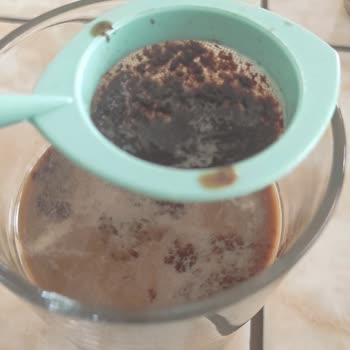 Soğuk Kahvede Beklenmedik Tat Ve Görüntü