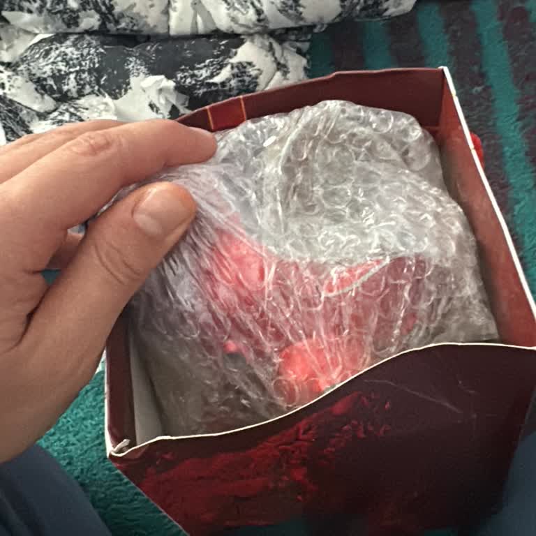 Mia Kolye Sorumsuz Hizmet Ve Kırık Ürün Teslimatı!