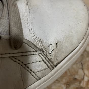 Puma Ayakkabıda Beklenmedik Çatlak Sorunu