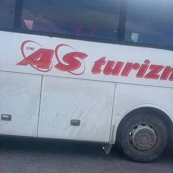 Bozuk Otobüs Ve Kötü Hizmet Deneyimi