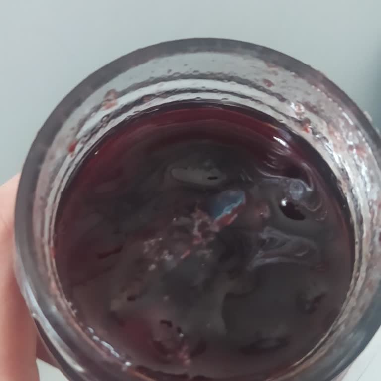 Migros Reçelinde Cam Parçası Tehlikesi