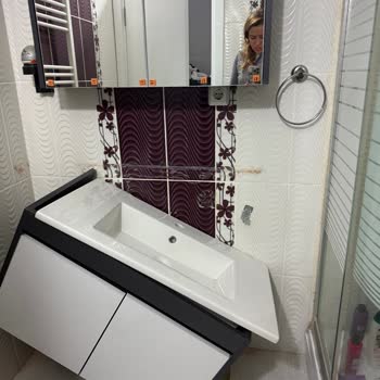 Banyo Dolabı Montajı Kabusa Dönüştü: Sürekli Ertelenen Hizmet