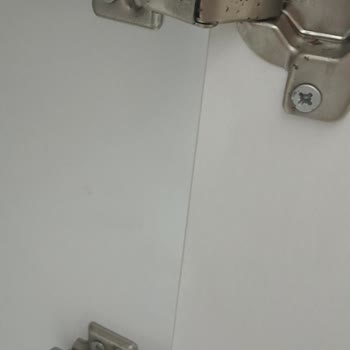 Banyo Dolabındaki Beklenmedik Sorunlar