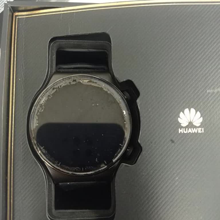 Huawei Watch GT 2 Pro Screen Loose After 3 Years – No Support from Service