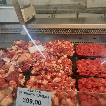 Uygun Fiyatlı Etlerin Kalitesiz Sunumu