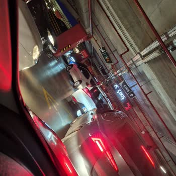 Otopark Trafik Sorunu Ve Güvenlik Endişesi