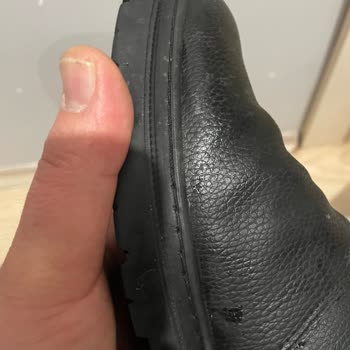 Mağaza İlgi Eksikliği Ve Ürün Kalitesi Sorunu