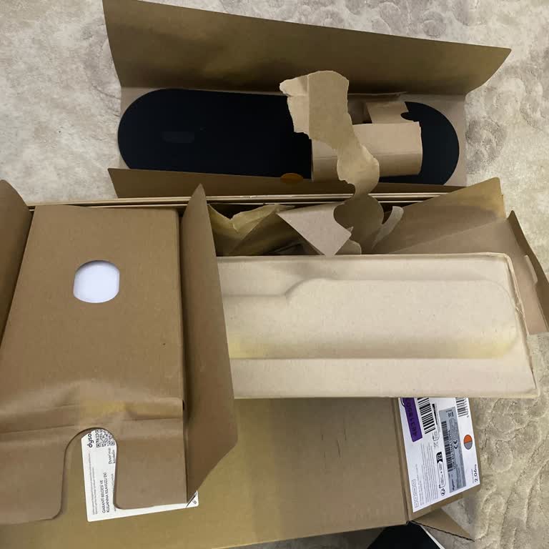 Dyson Airstraight Alışverişinde Eksik Aksesuar Hayal Kırıklığı