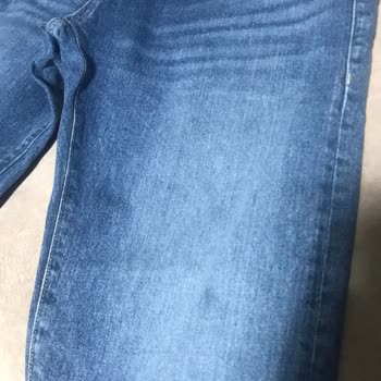 Rengi Açılan Kot Pantolon Sorunu