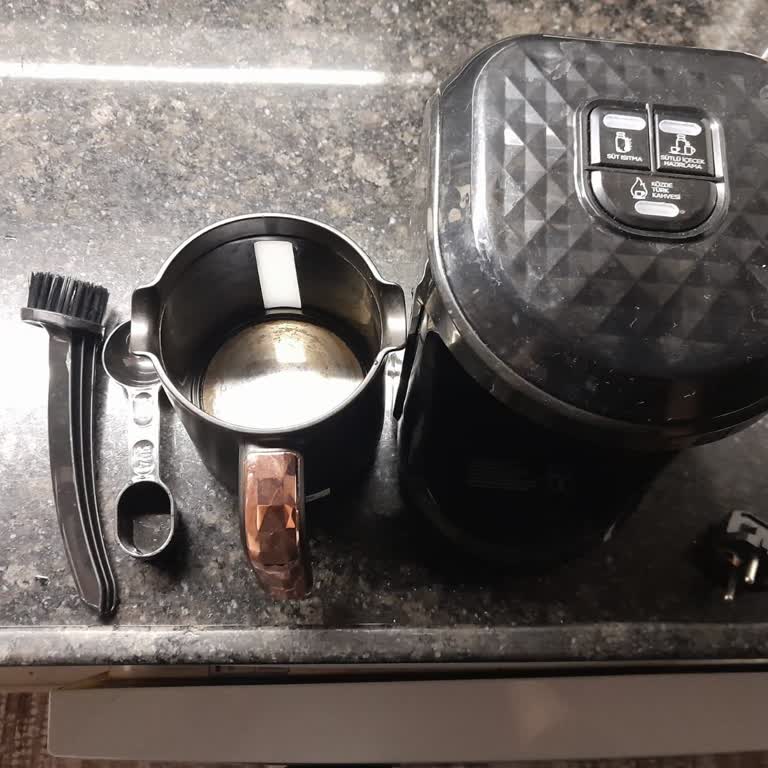Karaca Züccaciye Hüp Kahve Makinesi: Köpürtmeyen Ve Acı Tat Sorunu