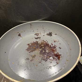 Yapışmaz Özellikli Tava Hayal Kırıklığı