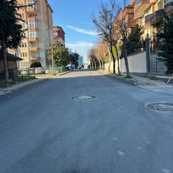 Büyükçekmece'de Hizmet Eksikliği Ve Yolların Durumu