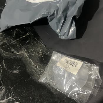 Yanlış Ürün Teslimatı: PlayStation 5 Yerine Plastik Parçası