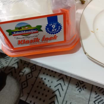 Peynirdeki Metal Cisim Dişimi Kırıyordu