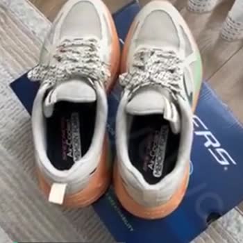 Skechers Kendi Hatalarını Müşteriye Atmaya Çalışan Bir Ayakkabı Markası!