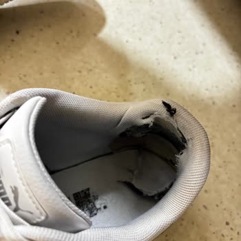 Puma Ayakkabımda Renk Atması Ve Hızlı Deformasyon Sorunu