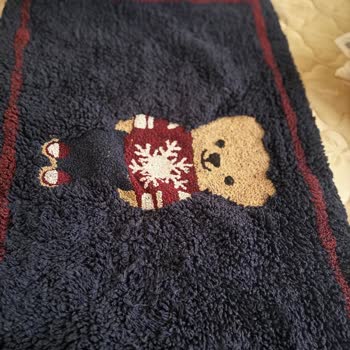 LCW Kalitesiz Banyo Paspası: Dökülme Ve Toz Sorunu