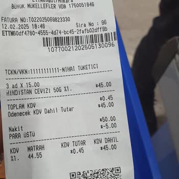 BİM'den Aldığım Hindistan Cevizi Paketinde Örümcek Şoku