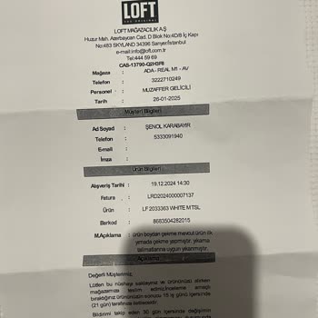 Beyaz Sweatshirtte Beklenmedik Çekme Sorunu