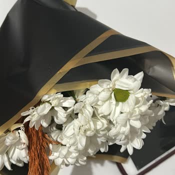 Solmuş Çiçekler Ve Hayal Kırıklığı: Çiçek Sepeti'nin Yetersiz Hizmeti