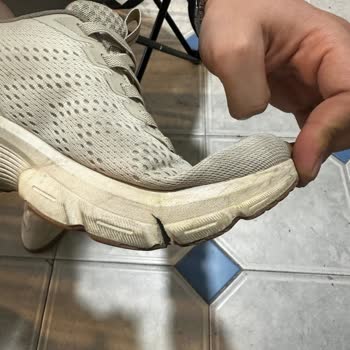 Skechers Ayakkabıda Taban Açılması Ve İlgisiz Müşteri Hizmeti