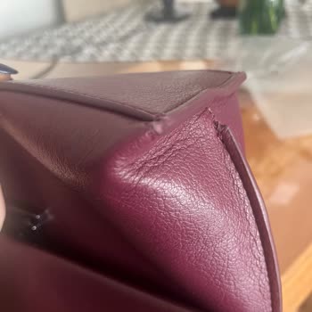 Boyner Calvin Klein Çantada Beklenmedik Deformasyon