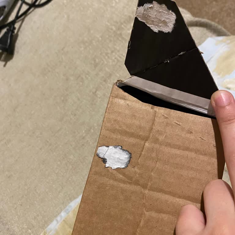 Açılmış Kargo Ve Belirsiz Tester Ürünler