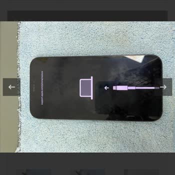 İPhone 12 Kutuda Arka Flaşı Yanmıyordu