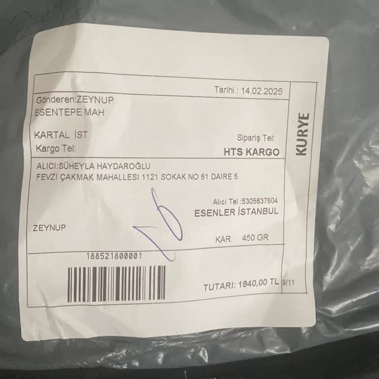 Zeynup Butik'ten Aldığım Trench Kotun İadesi İçin Ulaşamıyorum