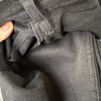 LCW Pantolonunda Kumaş Fiyaskosu