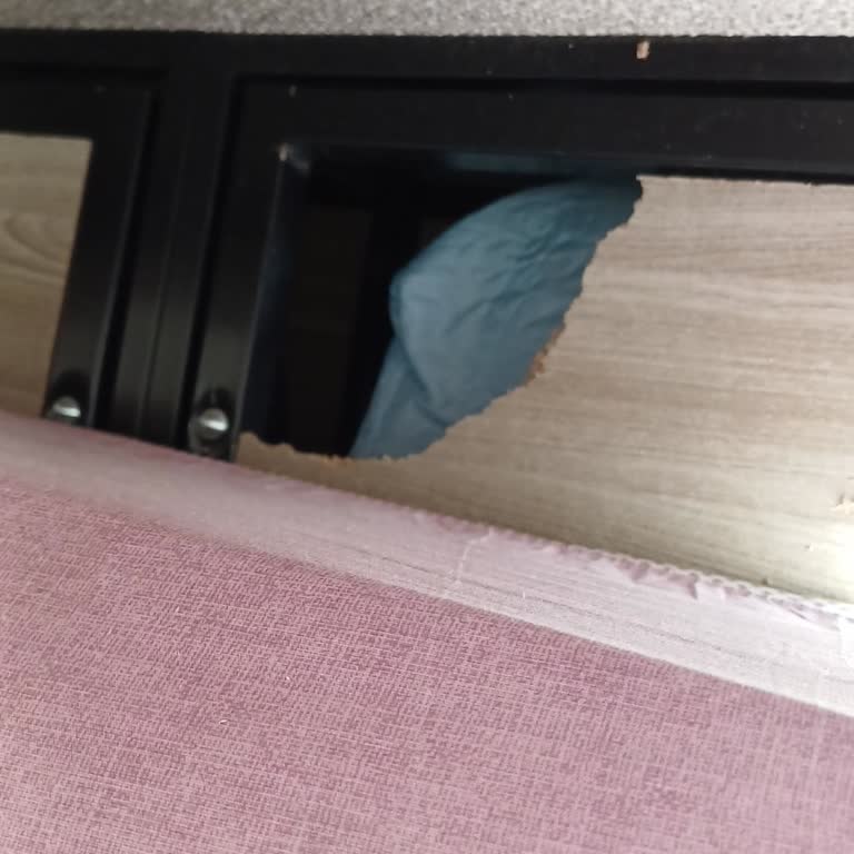 Ev Shop'tan Aldığım Baza Sorunu Çözülmüyor