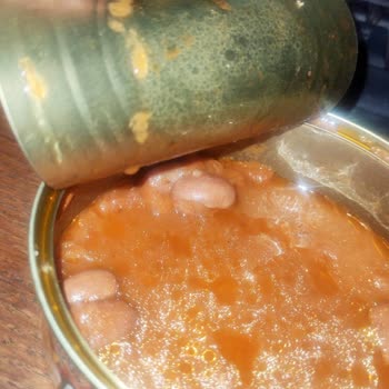 Konserve İçinde Taş: Tamek Ürün Güvenliği Sorgulanıyor!