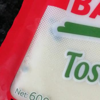 Küflü Tost Peyniri İle Mağduriyet Yaşıyorum