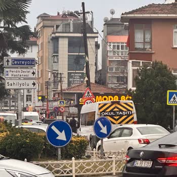 Kaldırım İşgali Ve Müşteri Duyarsızlığı