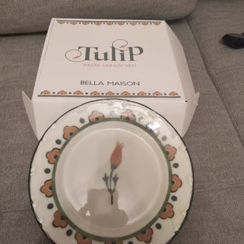 Eksik Hediye Seti Ve Mağazada Yetersiz Hizmet Deneyimi